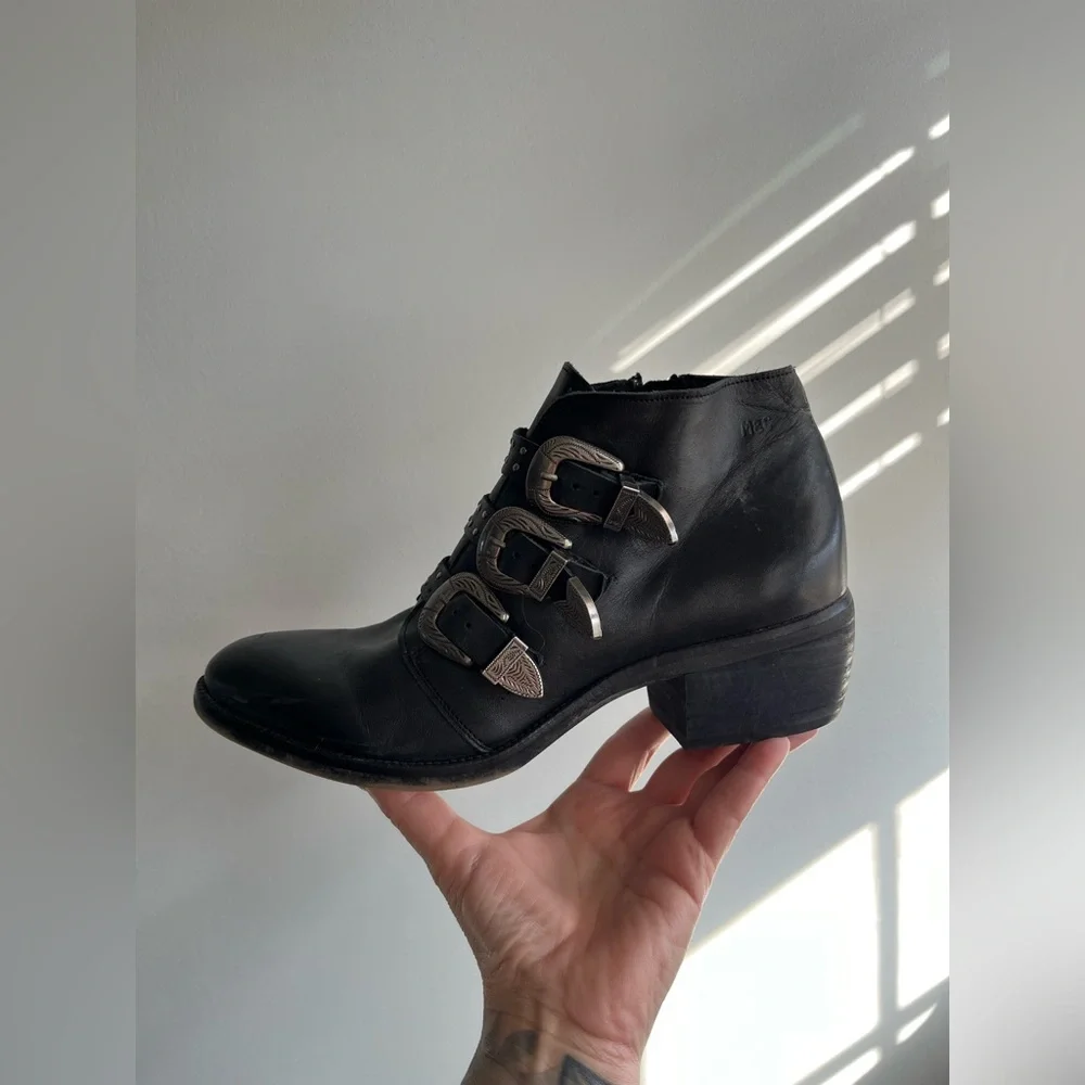 Musse and Cloud Black Buckle Ankle Boots Size 40 - Picture 2 of 14